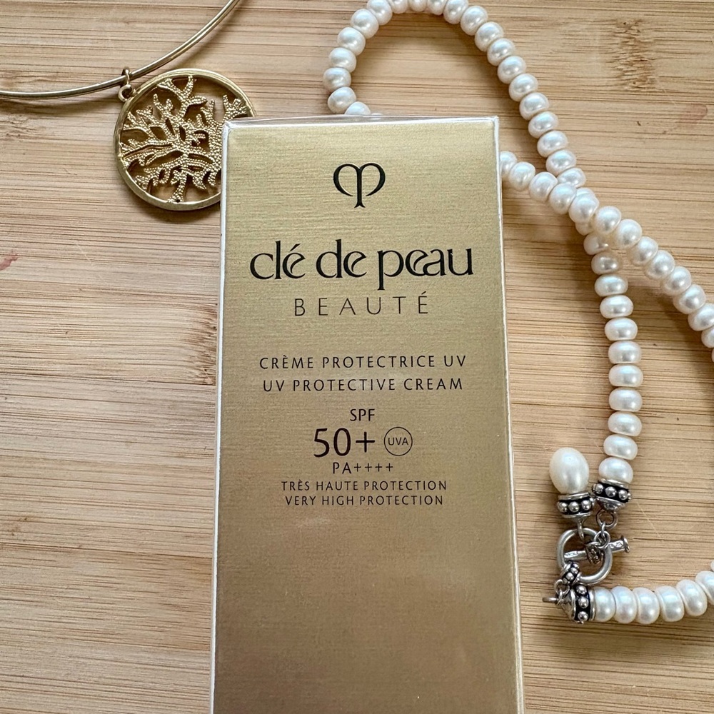 UV Protective Cream SPF 50+ - Gold